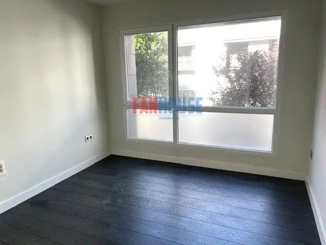 Dormitori de Oficina en venda en Gijón 