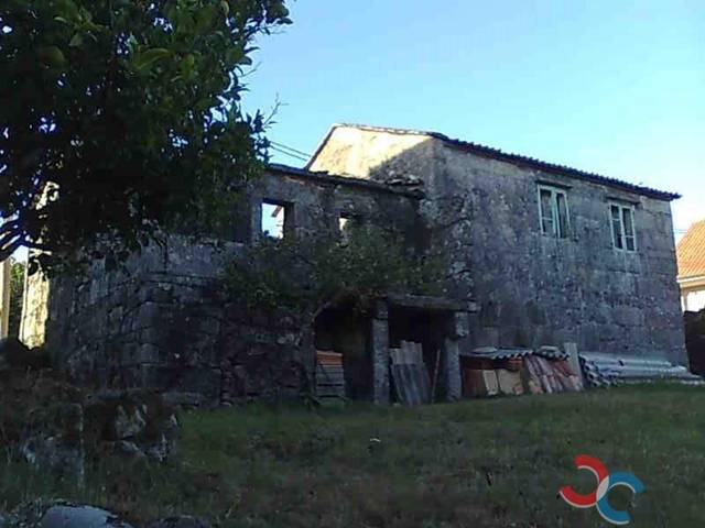 Casa-chalet en Venta en PO-234 LAXOSO DE ARRIBA en Ponte Caldelas