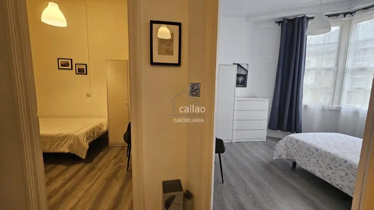 Bedroom of Flat for rent in Ferrol  with Heating and Furnished