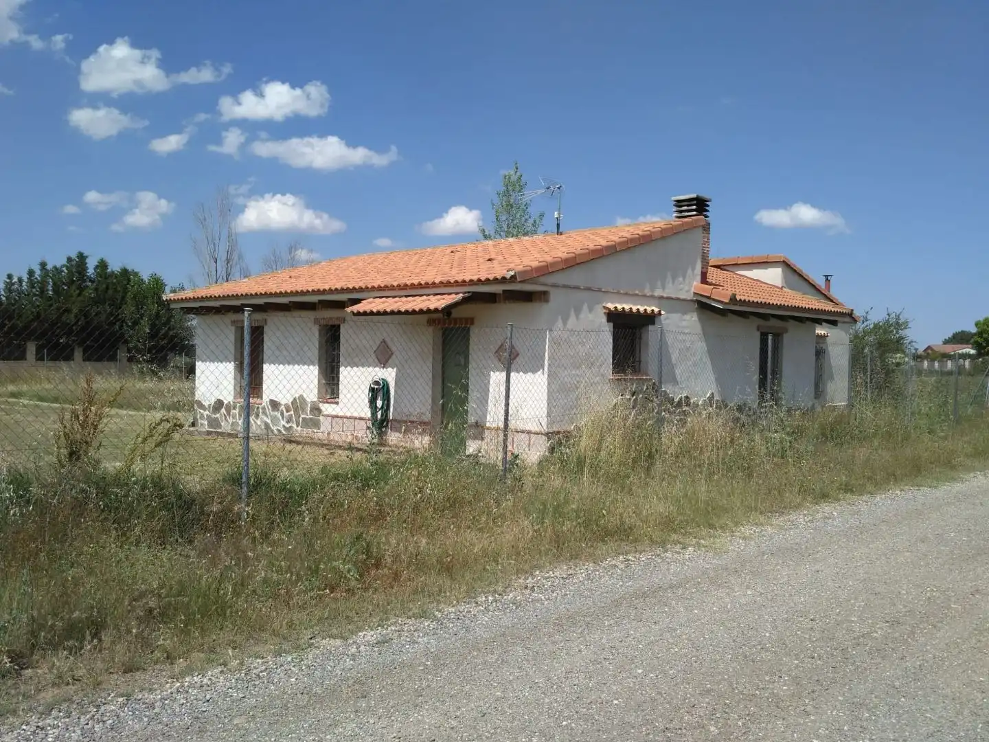 Vista exterior de Terreno en venta en La Pedraja de Portillo 