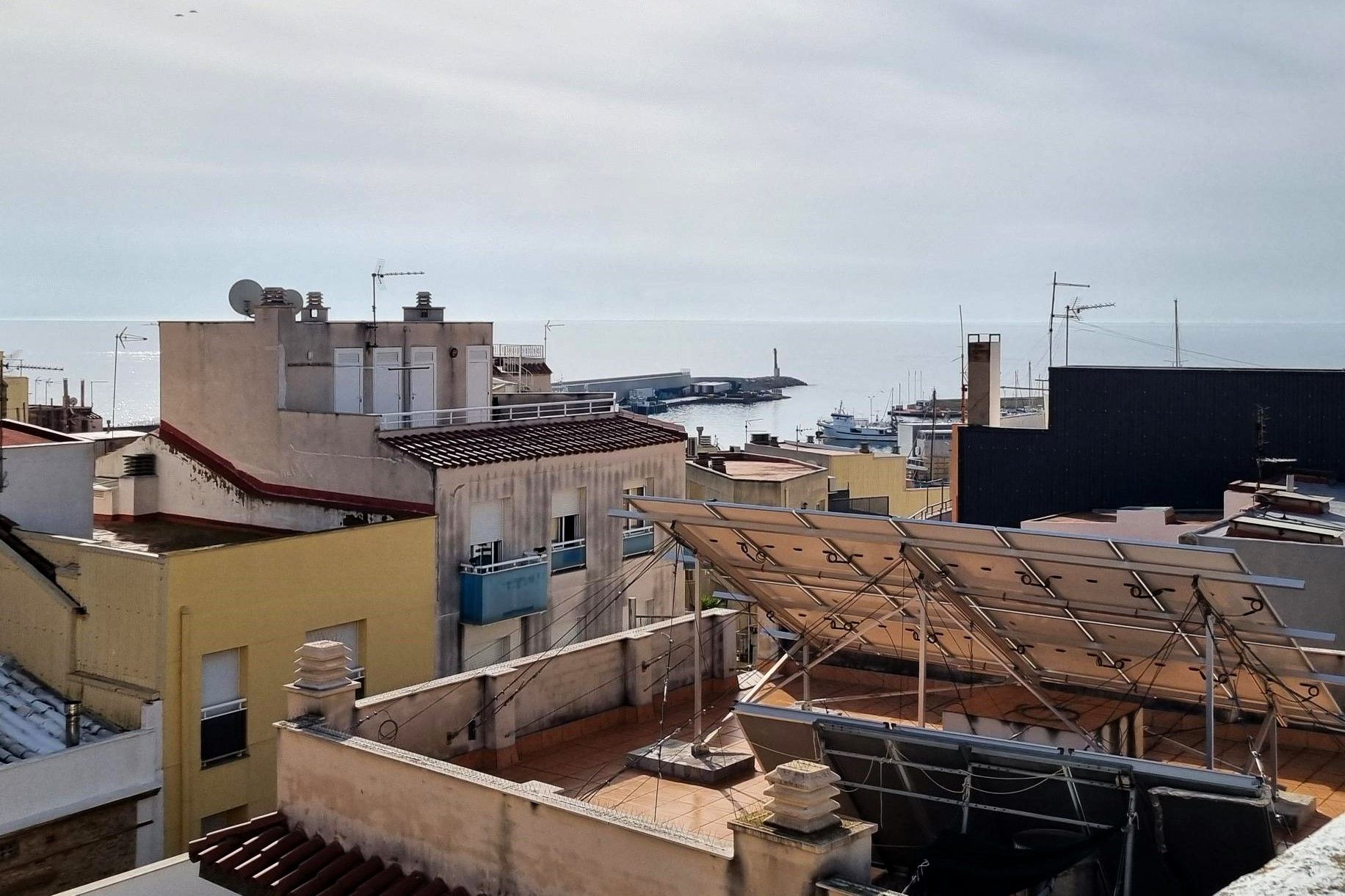 Vista exterior de Dúplex en venda en L'Ametlla de Mar  amb Terrassa i Moblat