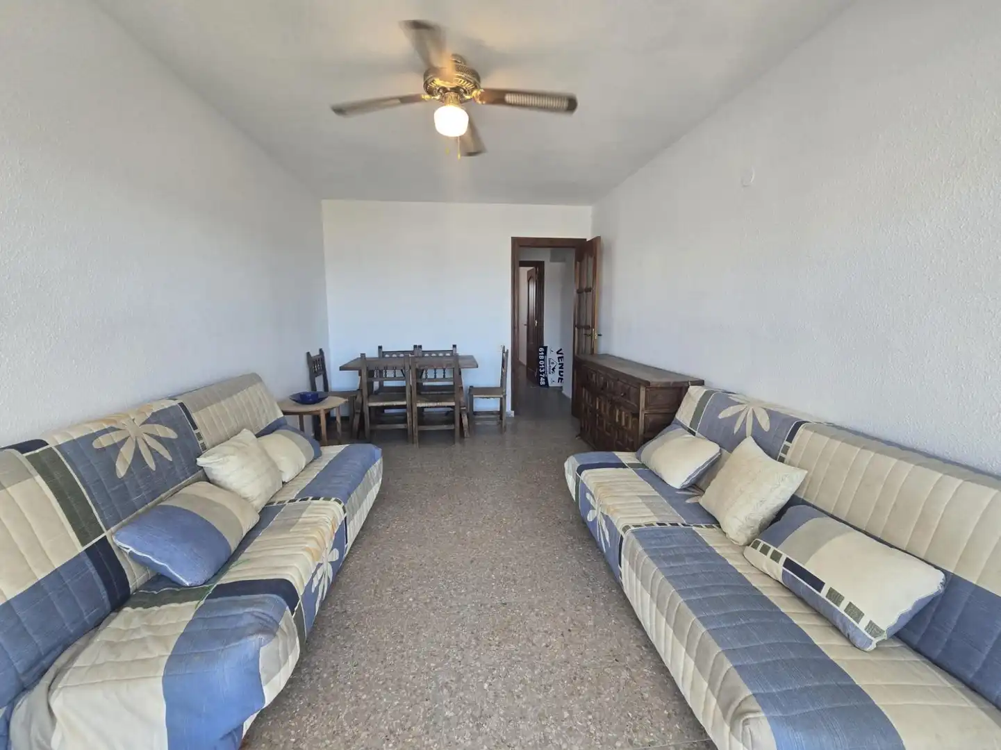 Sala de estar de Apartamento en venta en Torrevieja con Jardín privado, Terraza y Amueblado