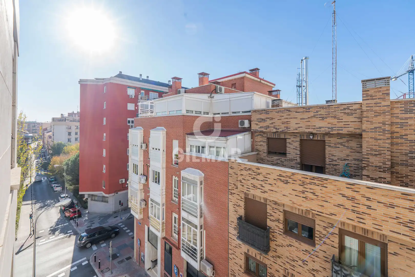 Vista exterior de Piso en venta en Madrid con Calefacción y Trastero