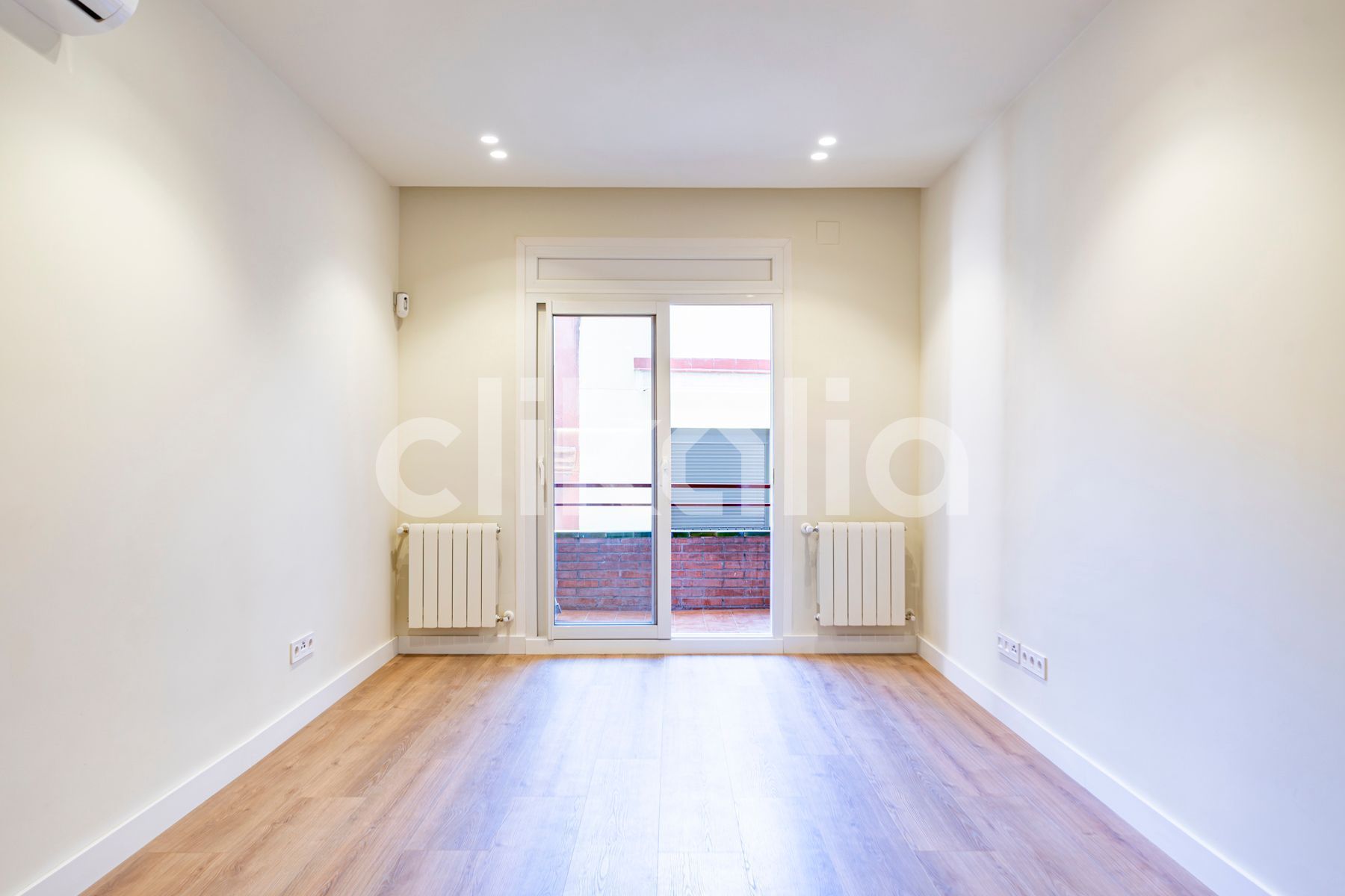 Flat for sale in  Barcelona Capital  with Air Conditioner, Heating and Terrace
