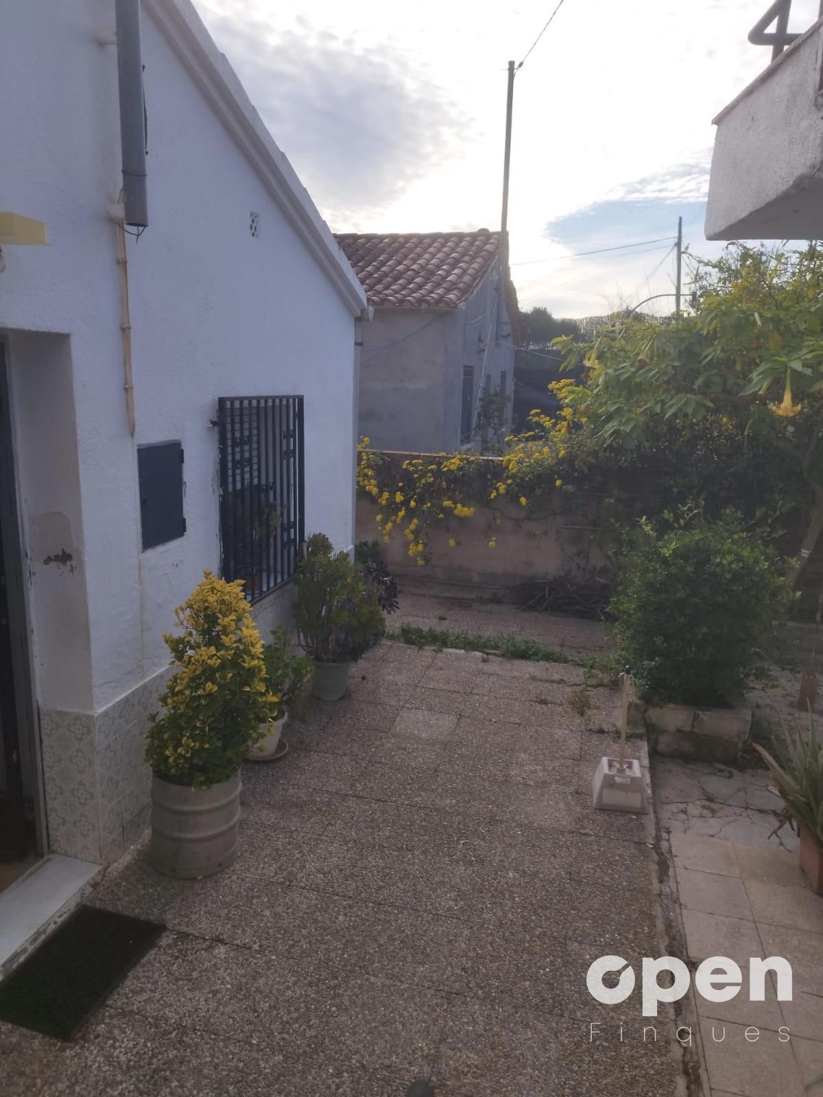 Exterior view of Single-family semi-detached for sale in Terrassa  with Terrace