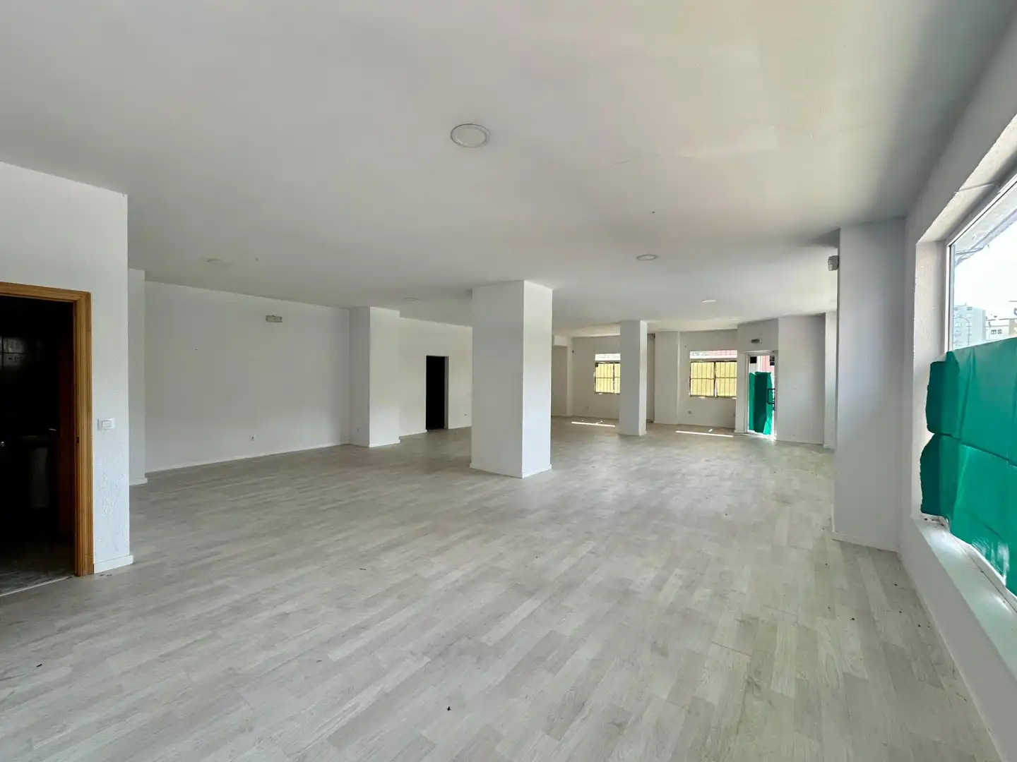 Local comercial en alquiler en Zona Alta, imagen 2