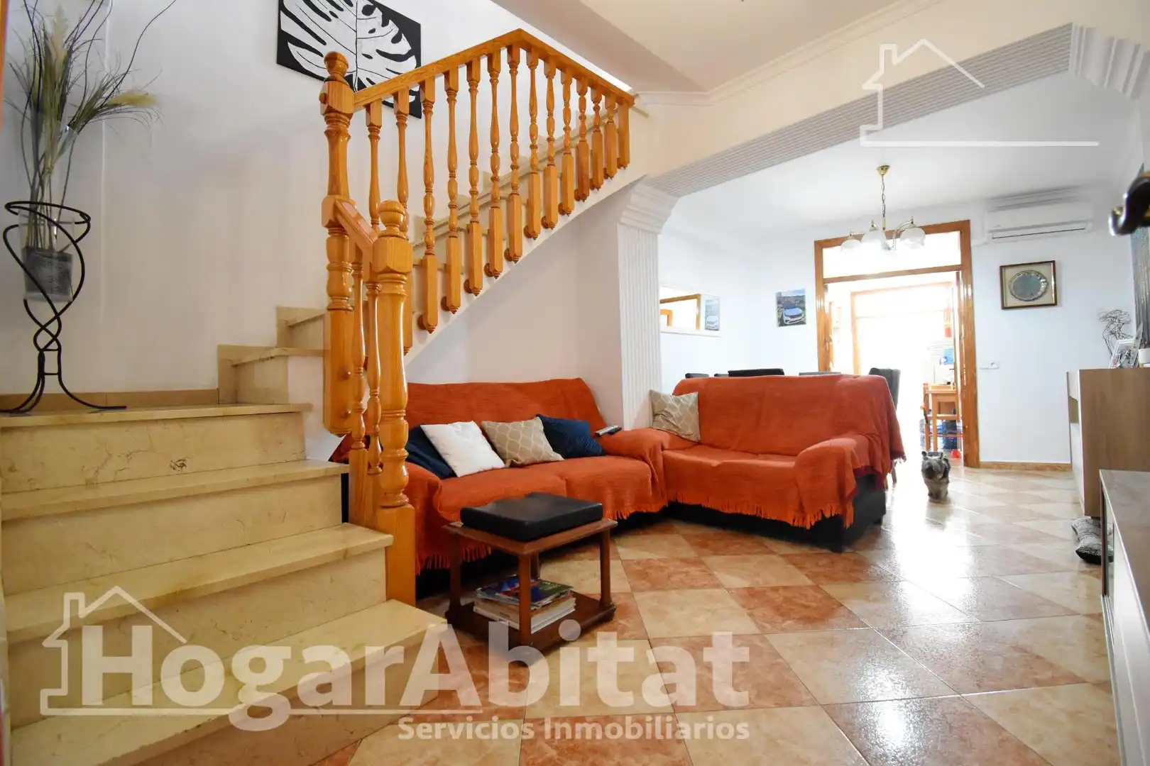House for sale in Calle Iglesia