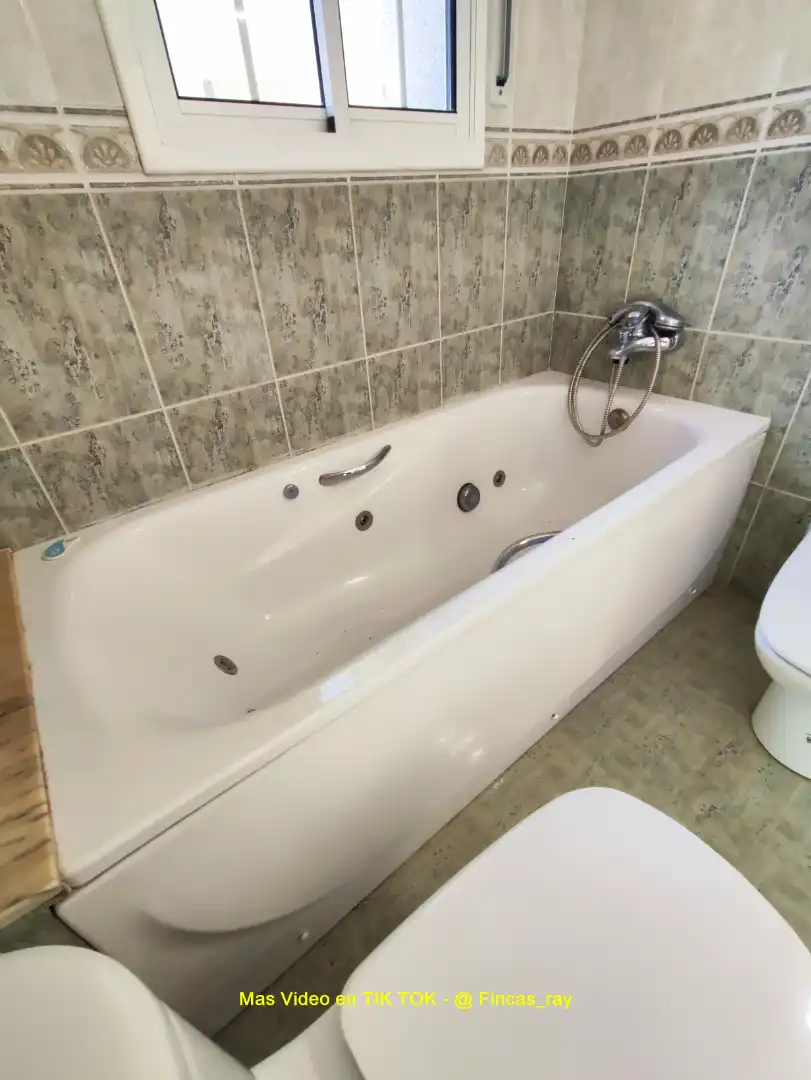 Baño de Casa o chalet en venta en Bigues i Riells del Fai con Calefacción, Jardín privado y Terraza
