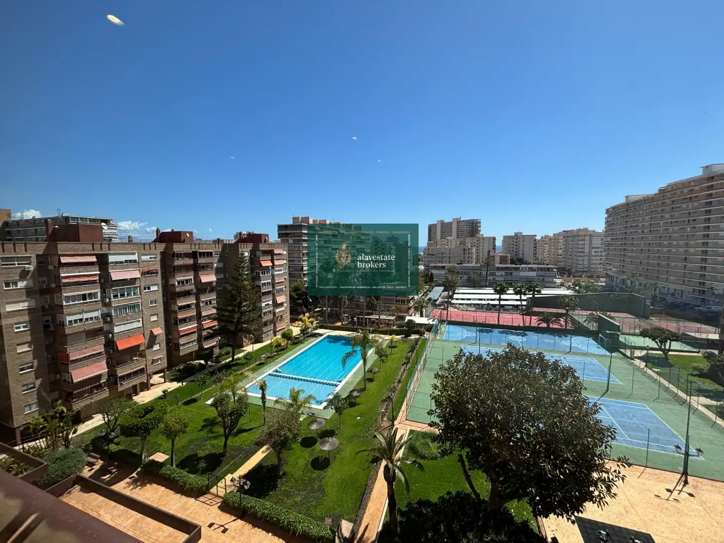Exterior view of Flat for sale in Alicante / Alacant  with Air Conditioner, Heating and Community pool
