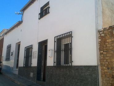 Bajo en venta en Calle Joaquín Costa 36