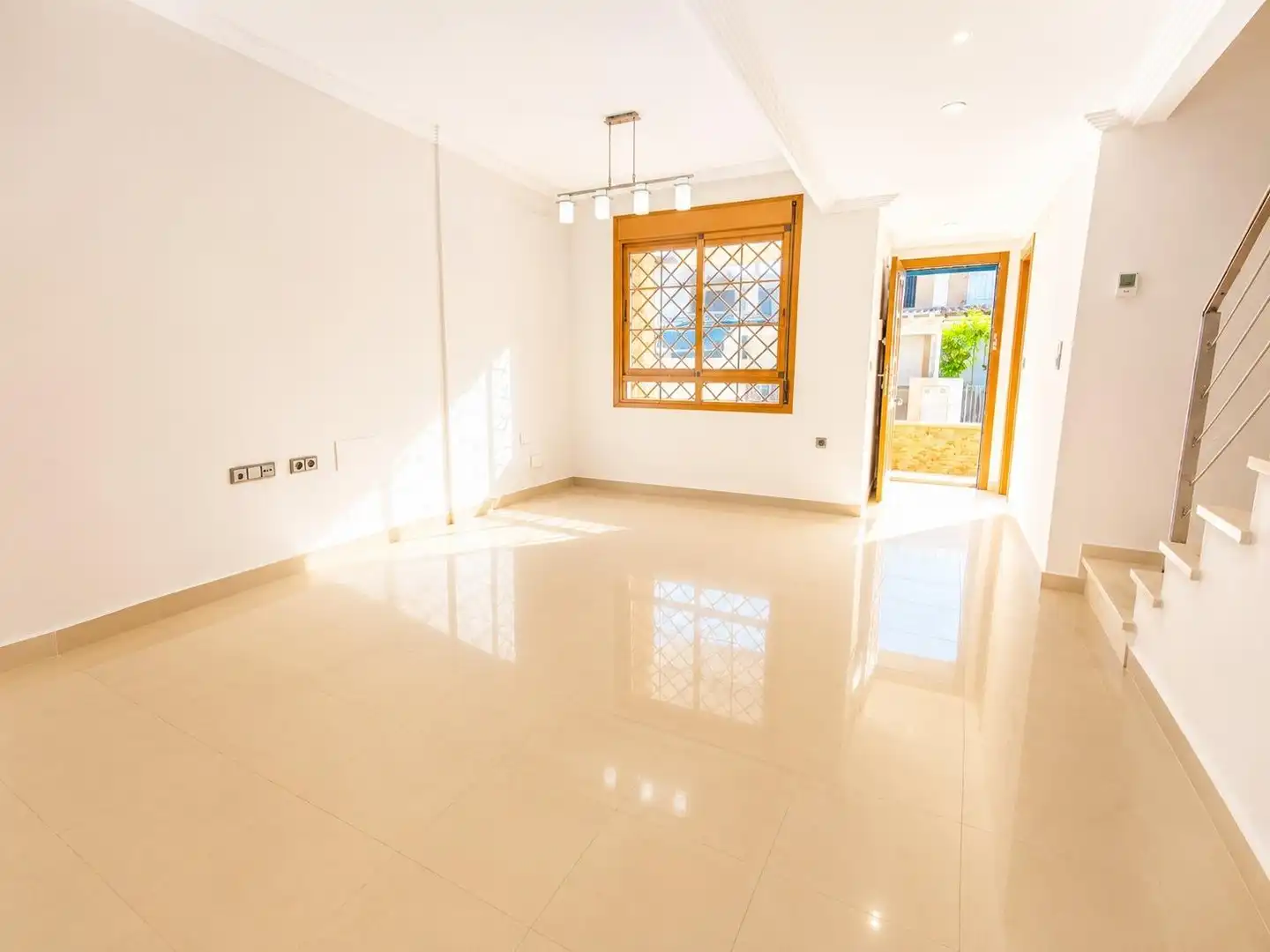 Casa o xalet en venda en San Pedro del Pinatar amb Jardí privat, Terrassa i Traster
