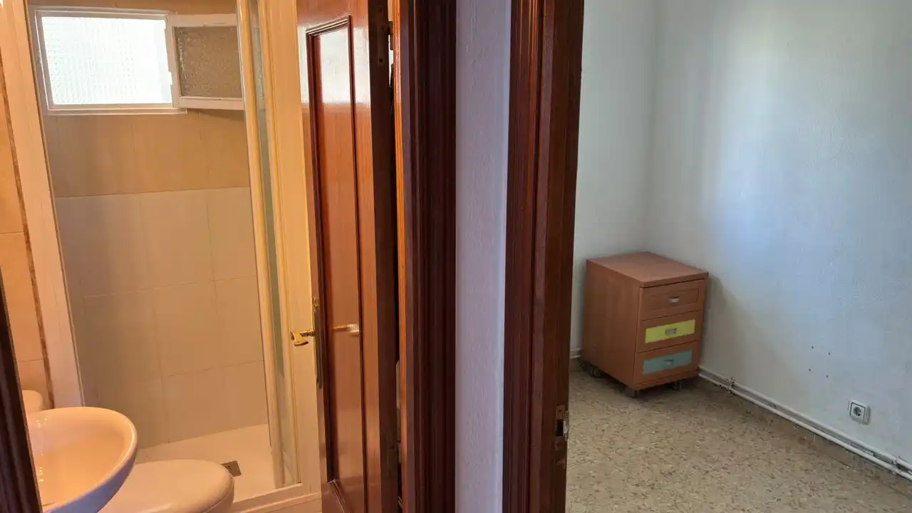 Baño de Piso en venta en Fuencarral - El Pardo