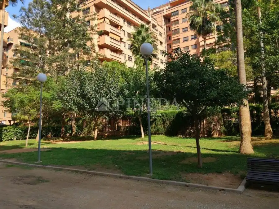 Vista exterior de Pis de lloguer en Valencia amb Aire condicionat, Calefacció i Terrassa