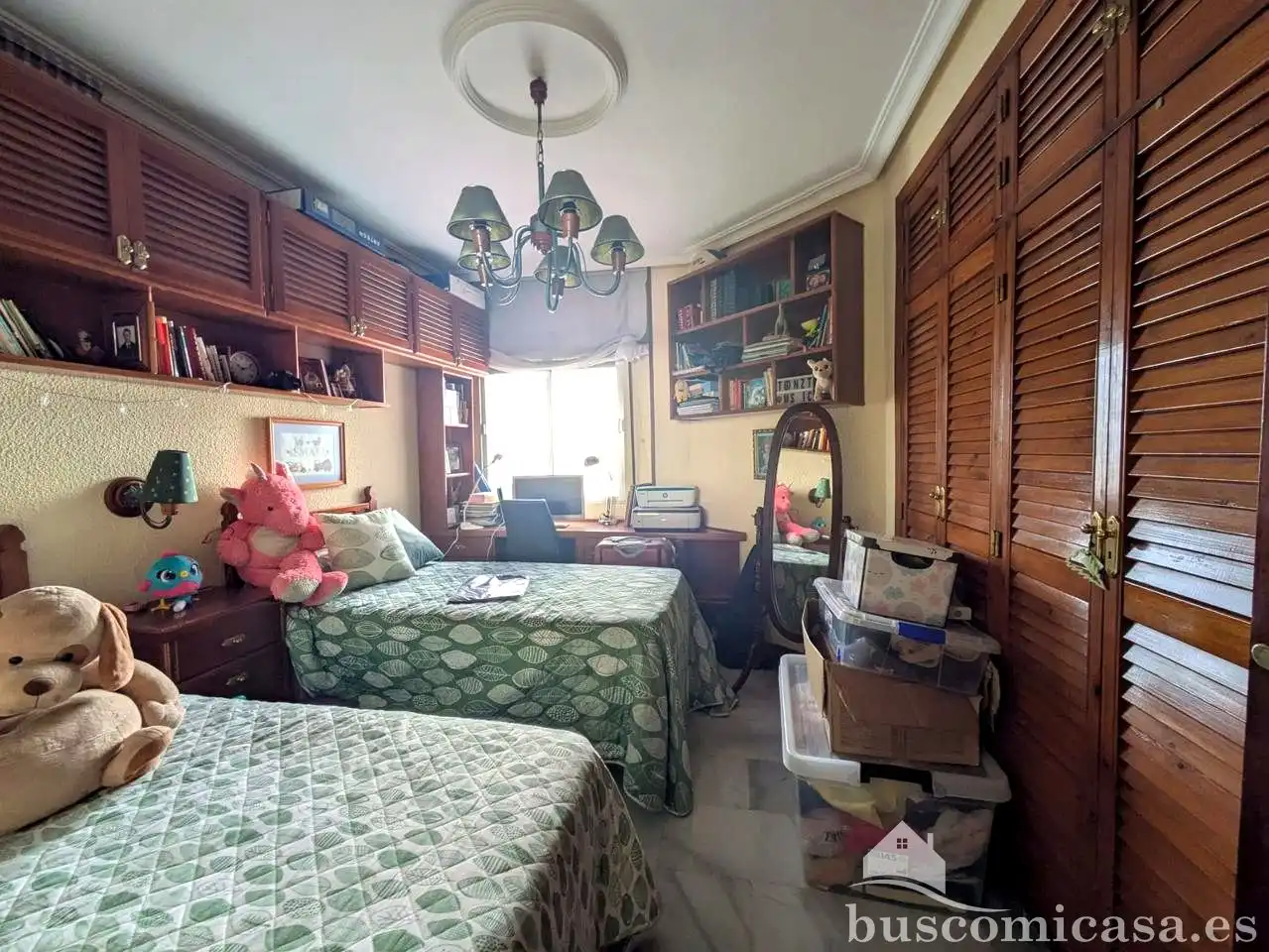 Habitación de Piso en venta en Linares con Aire acondicionado y Balcón