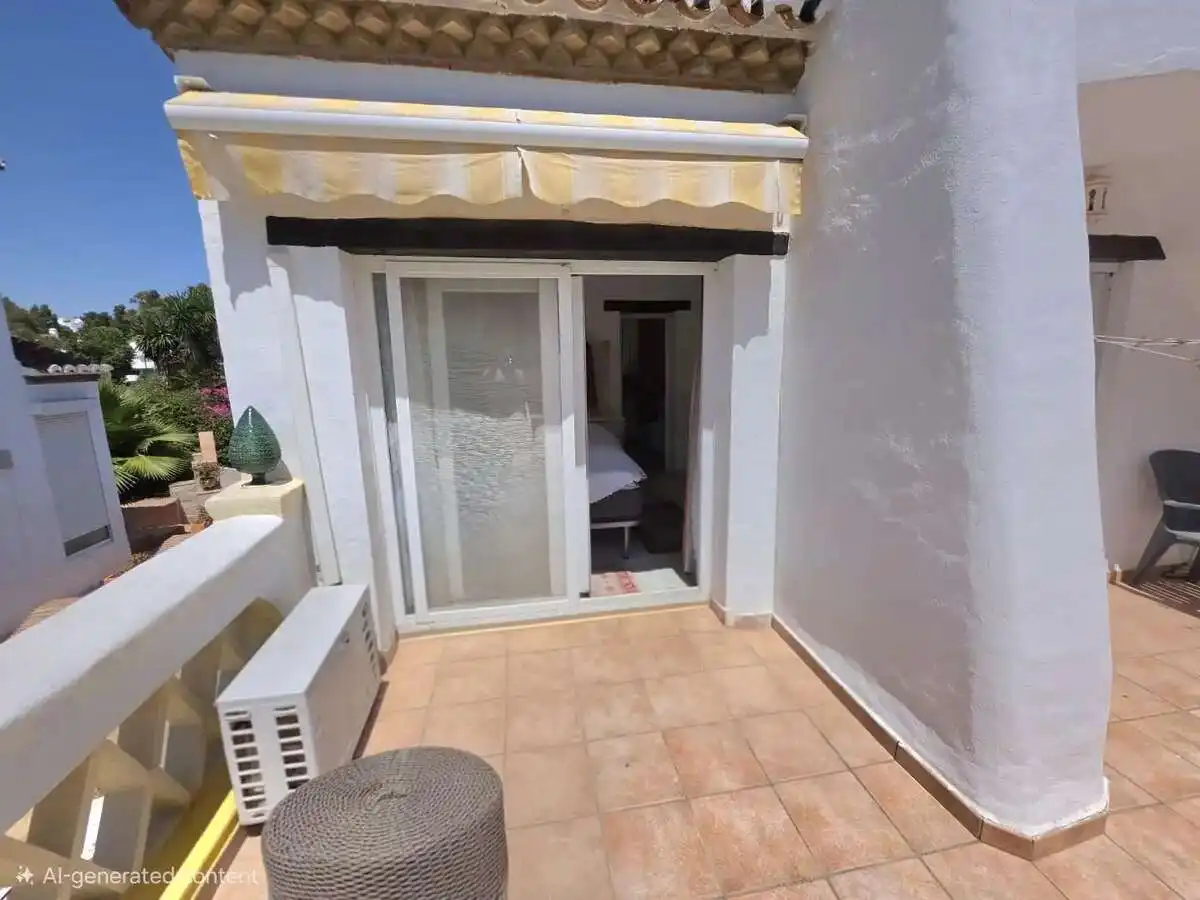 Adosado con piscina en venta en Calahonda, imagen 21