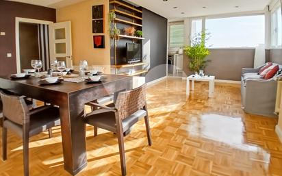 Sala d'estar de Àtic en venda en  Madrid Capital amb Aire condicionat, Calefacció i Terrassa