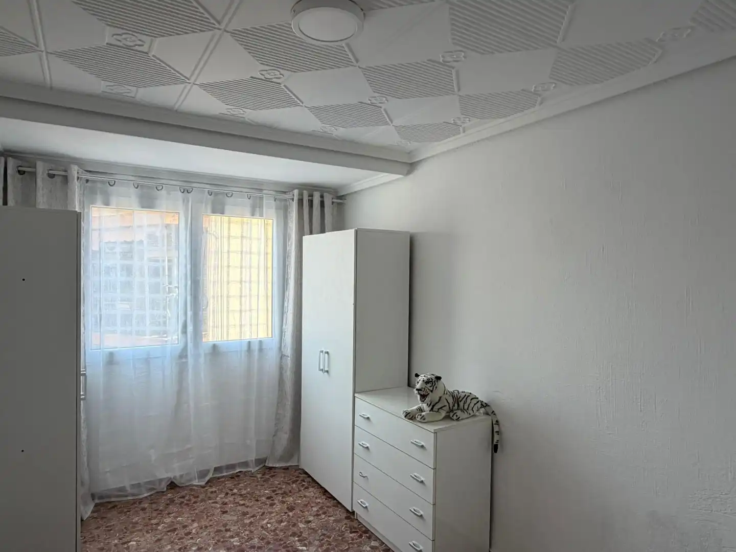 Schlafzimmer von Wohnung zur Miete in Alicante / Alacant mit Balkon