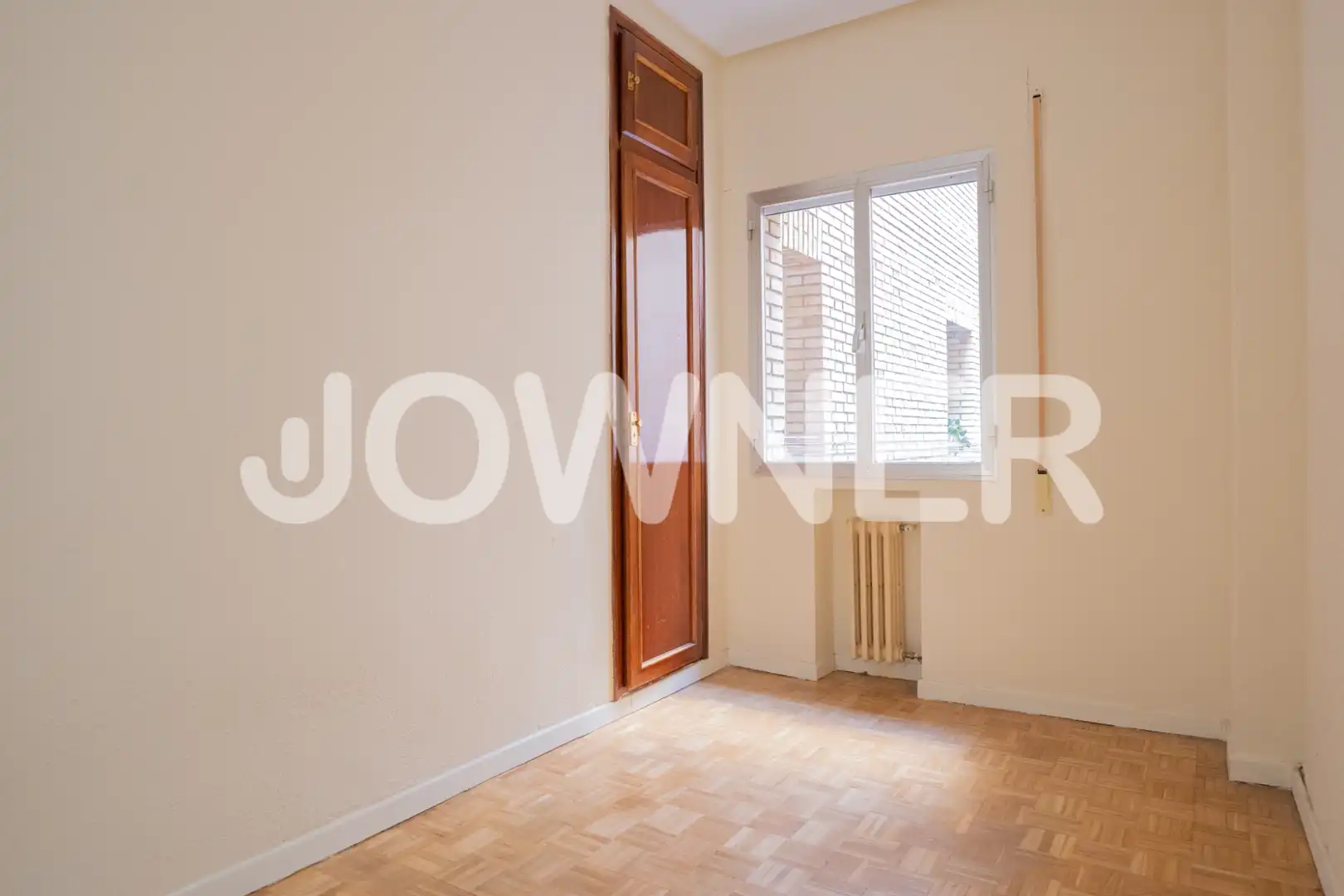 Bedroom of Flat for rent in Madrid  with Heating, Oven and Washing machine