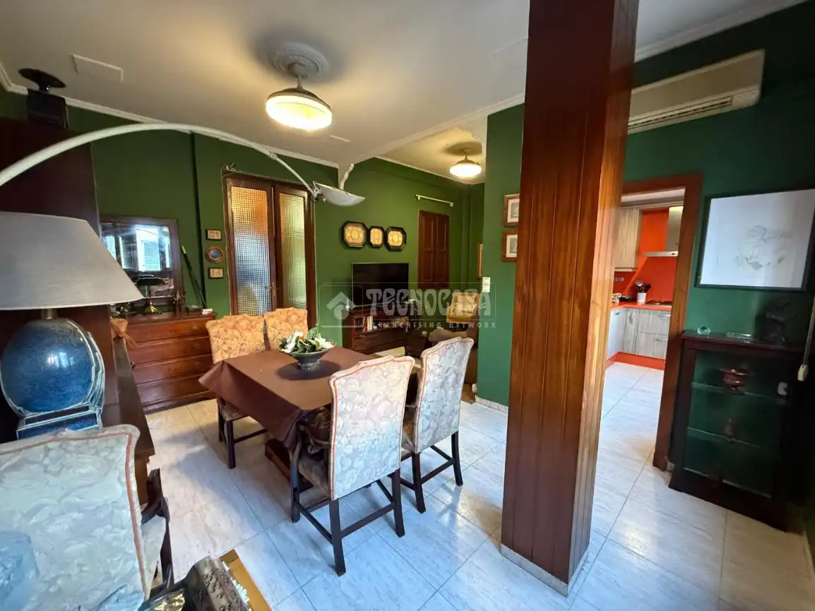 Comedor de Piso en venta en Valencia con Aire acondicionado, Calefacción y Amueblado