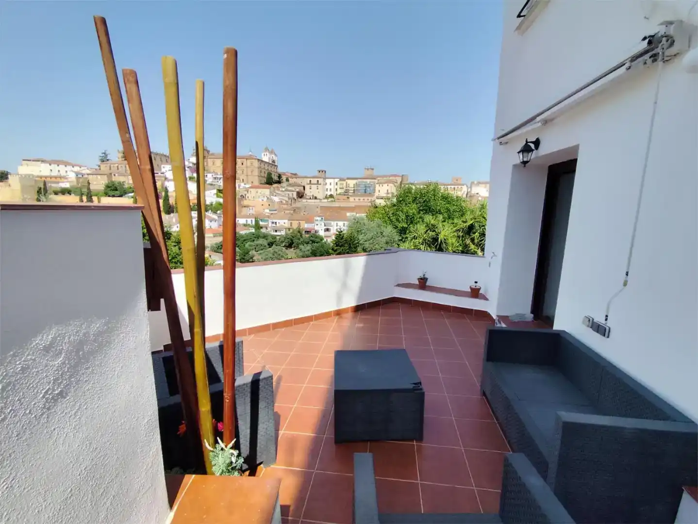 Terrassa de Apartament en venda en Cáceres Capital amb Aire condicionat i Piscina