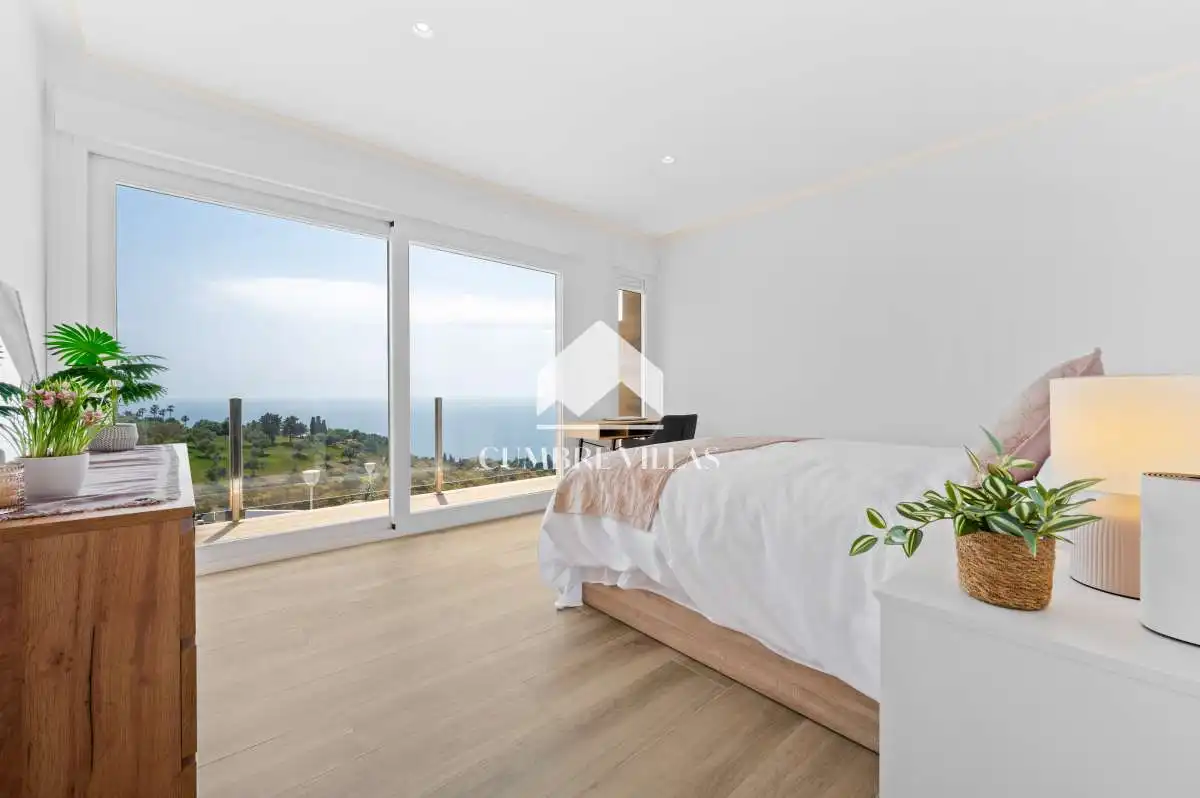 Habitación de Casa o chalet en venta en Almuñécar con Jardín privado, Terraza y Trastero