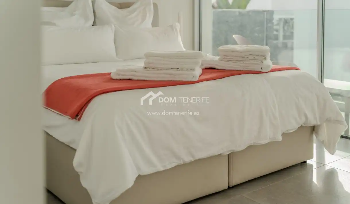 Bedroom of Houses for sale in Adeje  with Terrace, Storage room and Swimming Pool