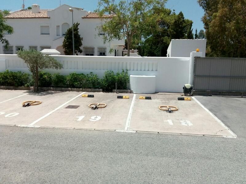Garage for sale in MARACAIBO, La Barrosa