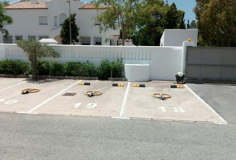 Foto 1 de Garatge en venda a Calle Maracaibo, La Barrosa, Cádiz