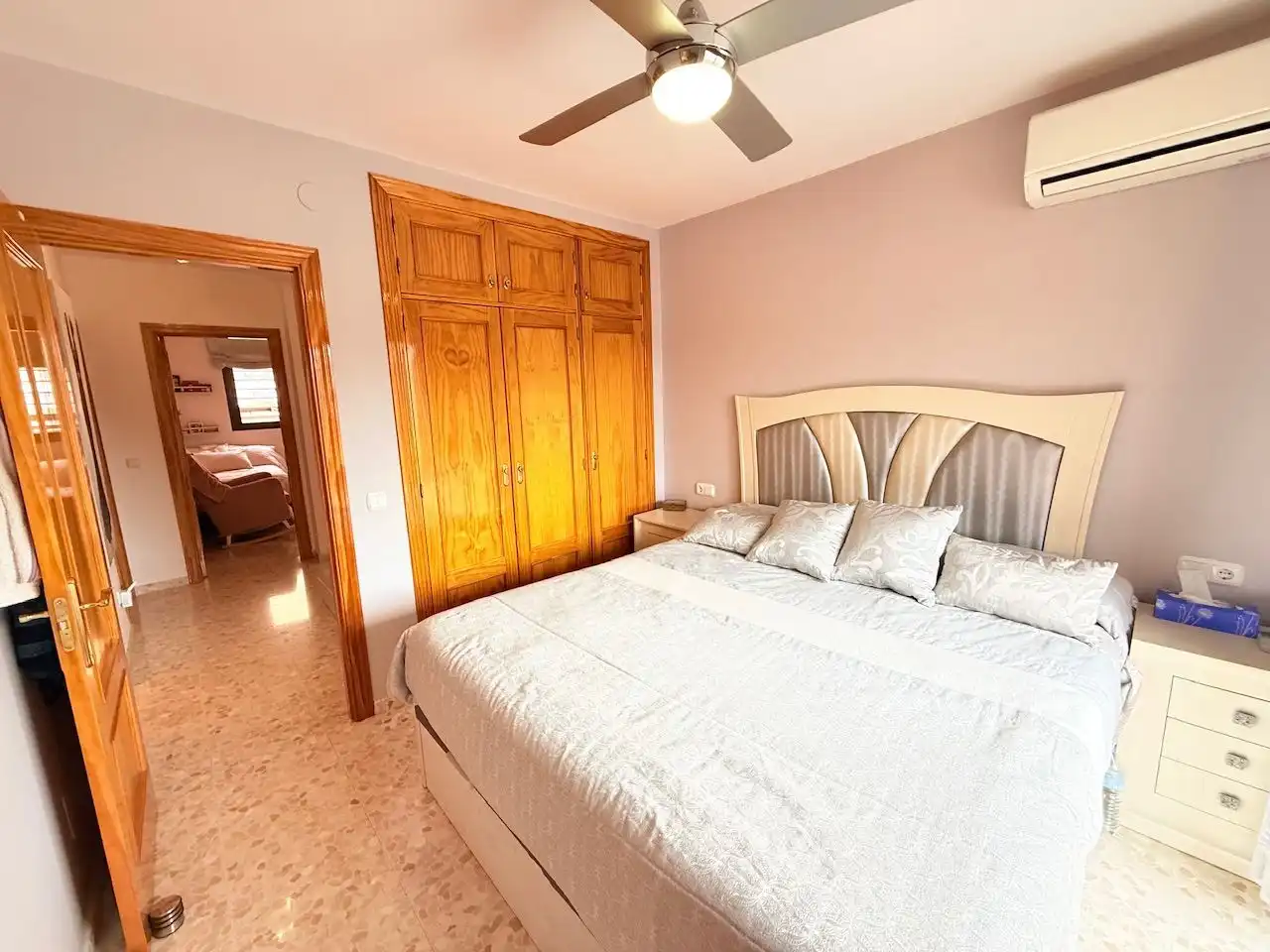 Habitación de Casa adosada en venta en Vélez-Málaga con Aire acondicionado y Calefacción