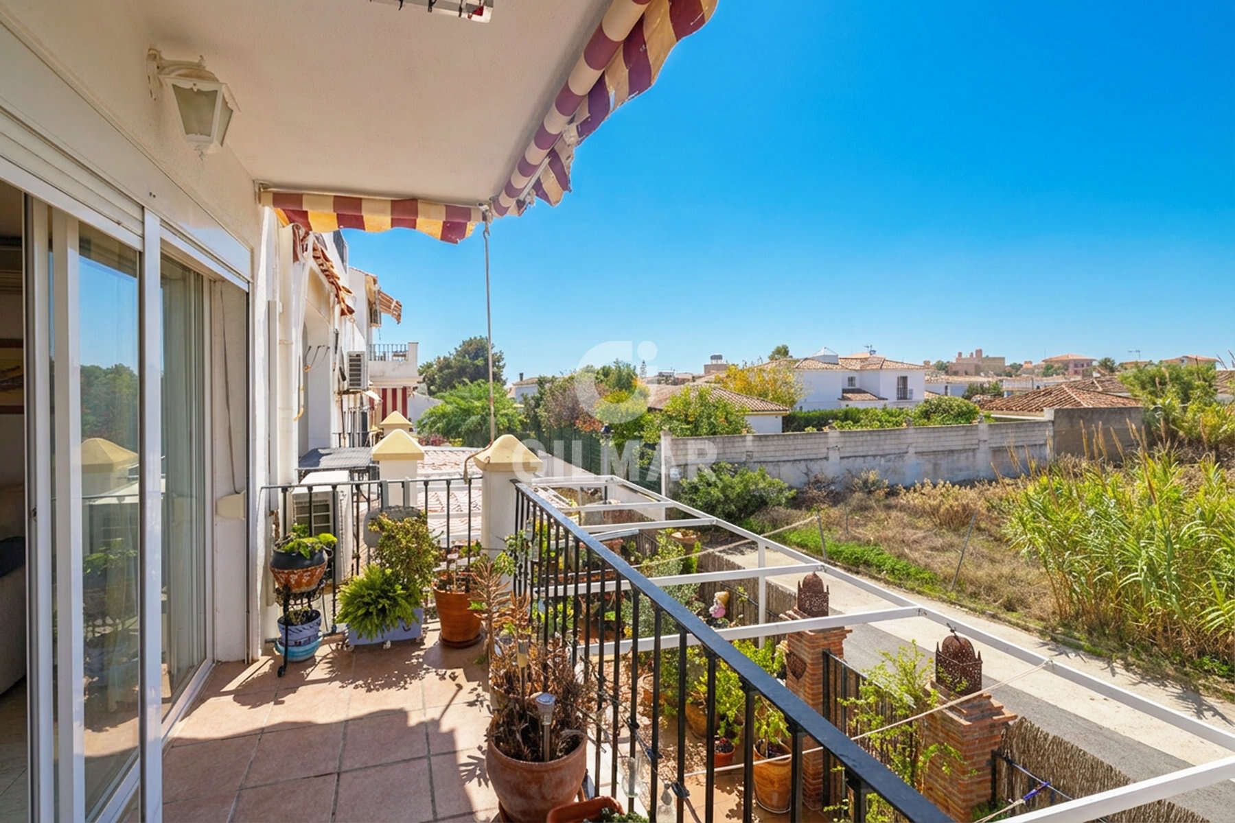Exterior view of Duplex for sale in Estepona  with Balcony