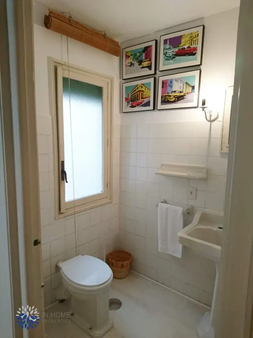 Baño de Piso de alquiler en Alicante / Alacant con Terraza y Balcón