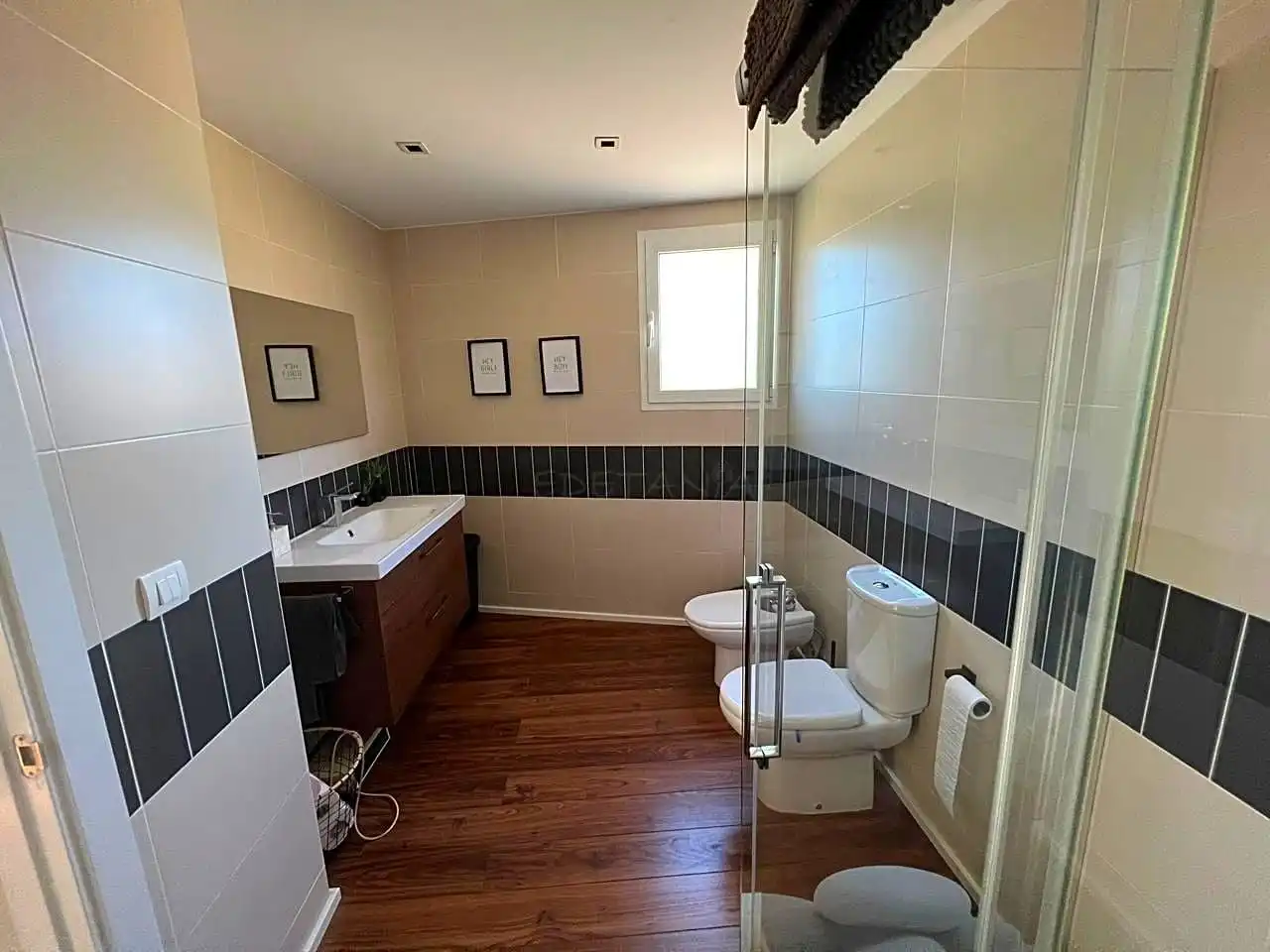 Bany de Dúplex per a compartir en Moncada amb Aire condicionat, Jardí privat i Terrassa