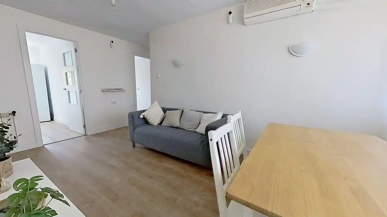 Sala d'estar de Pis de lloguer en Madrid amb Aire condicionat i Calefacció