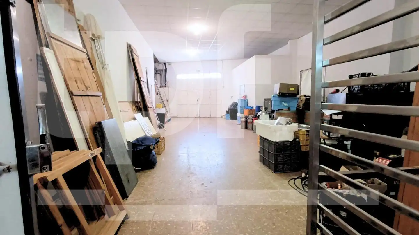Local en venta en L'Alcúdia con Aire acondicionado