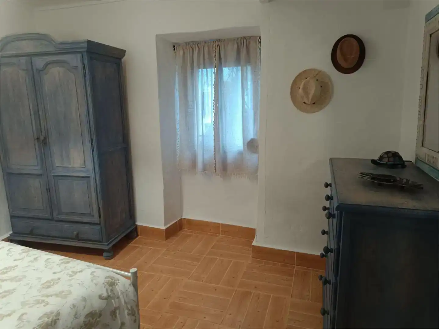 Habitación de Piso en venta en Montejaque con Amueblado