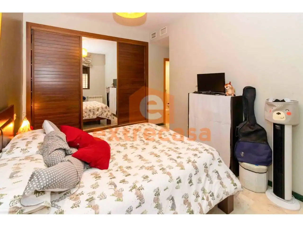 Bedroom of Apartments for sale in Badajoz  with Air Conditioner and Heating