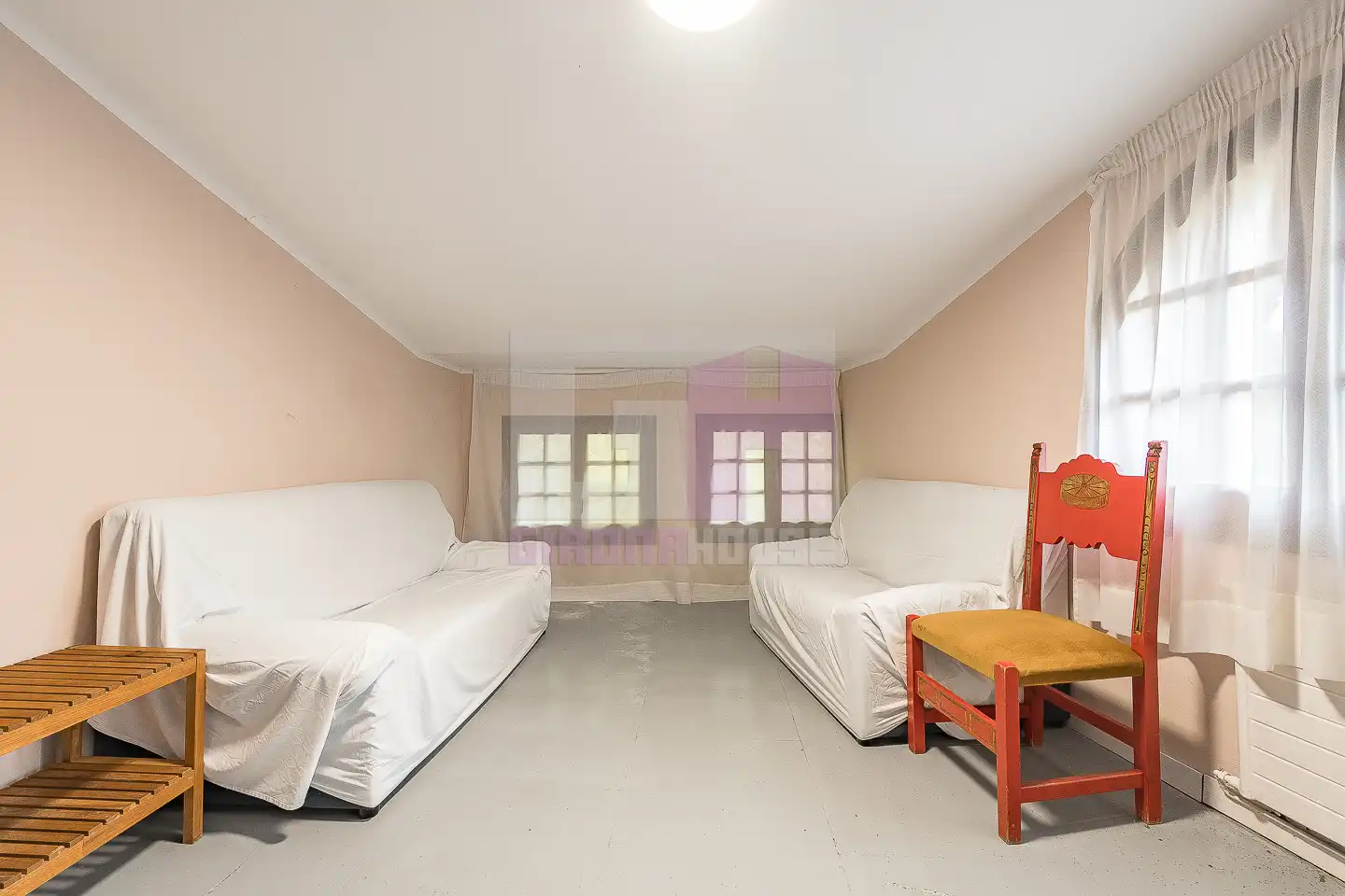 Houses for sale in Caldes de Malavella  with Air Conditioner, Heating and Private garden