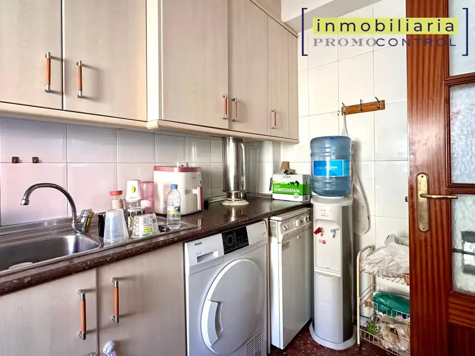 Cocina de Casa o chalet en venta en Zuera con Aire acondicionado, Calefacción y Jardín privado