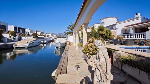 Foto 3 de Casa adosada en venda a Cap Ras - Creus - Falconera, Girona