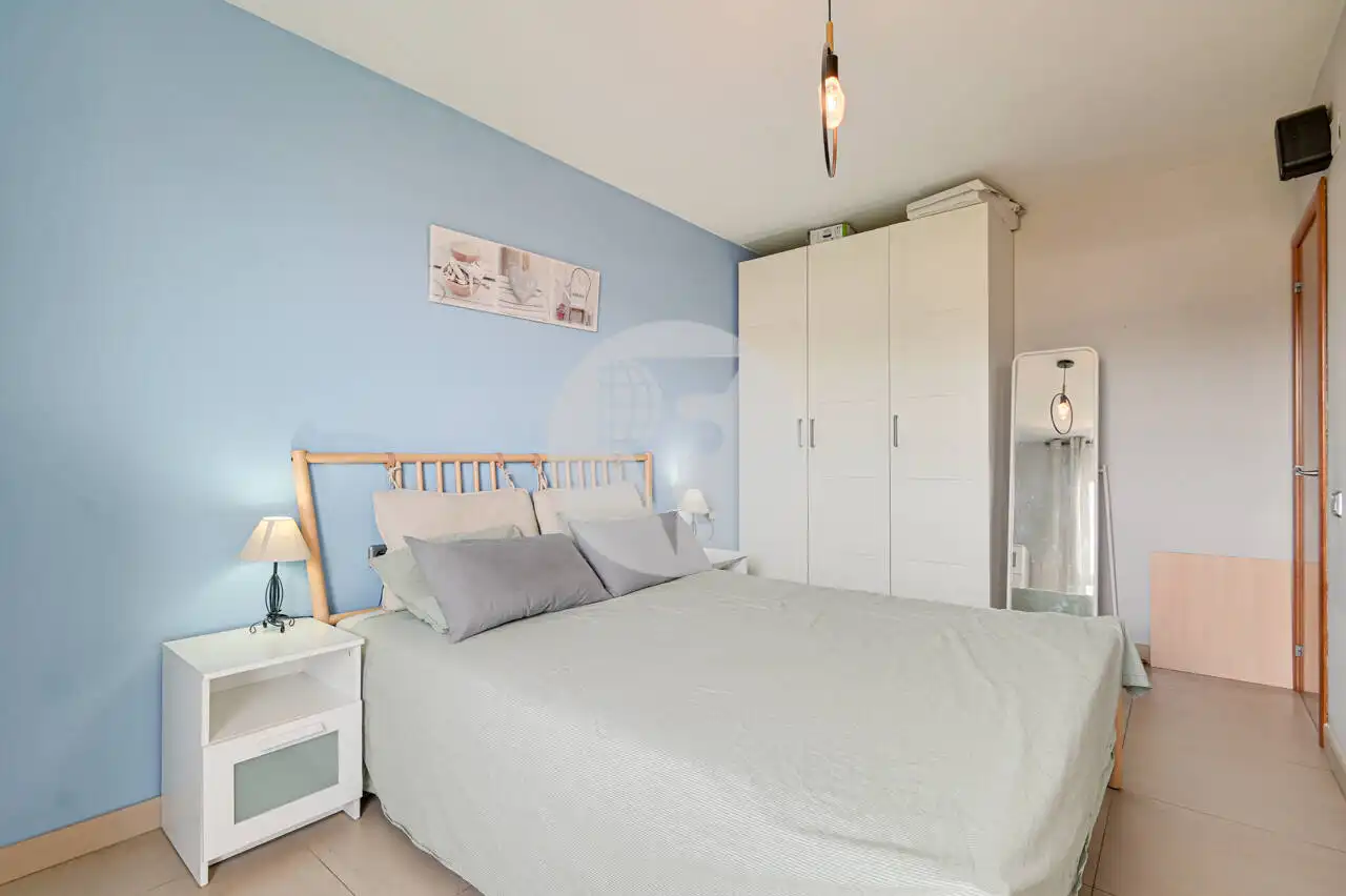Bedroom of Attic for sale in Mollet del Vallès  with Air Conditioner, Heating and Balcony