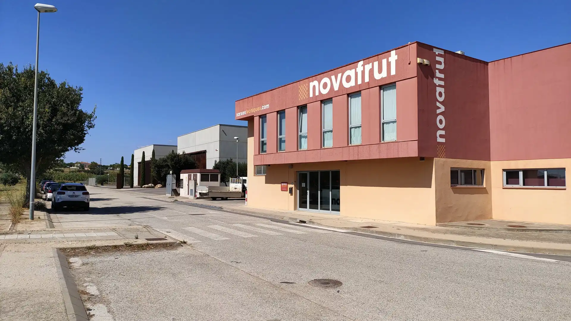 Außenansicht von Fabrik Grundstücke zur Miete in Figueres