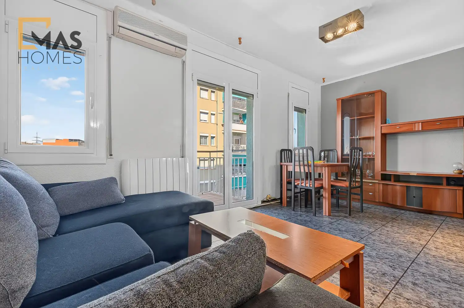 Sala de estar de Piso en venta en Terrassa con Aire acondicionado, Calefacción y Terraza