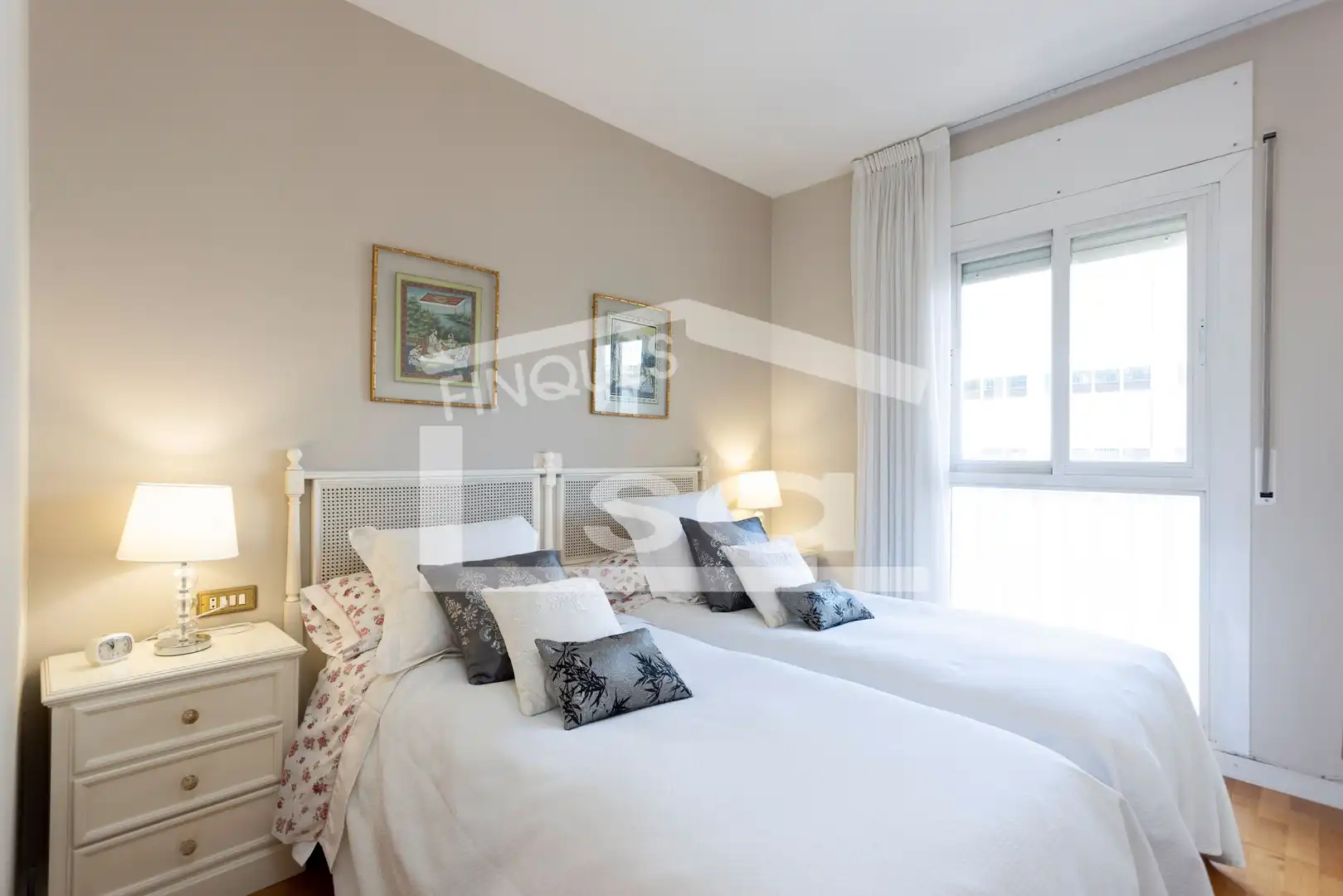 Dormitori de Dúplex en venda en Barcelona amb Aire condicionat, Jardí privat i Terrassa