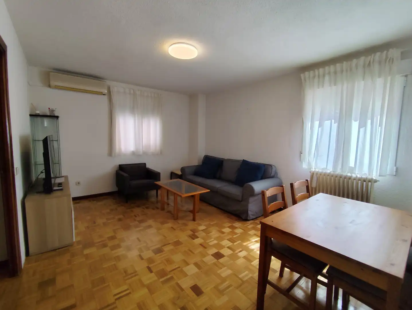 Wohnzimmer von Wohnung zum Verkauf in Móstoles mit Klimaanlage, Heizung und Parkett