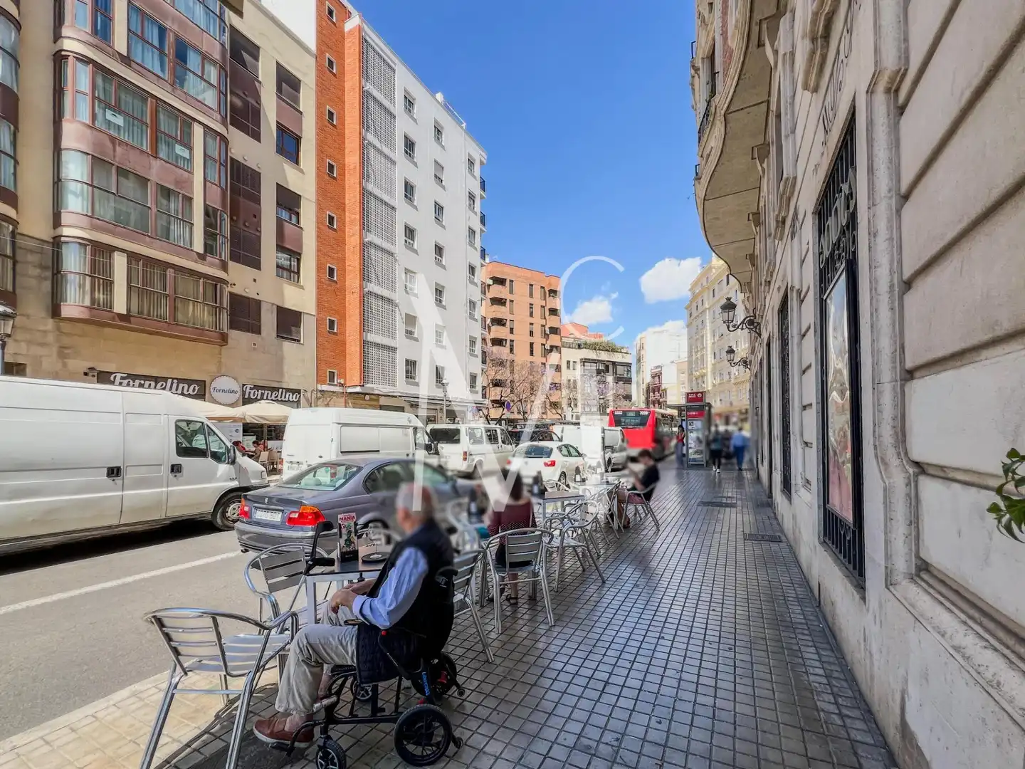 Vista exterior de Local de alquiler en Valencia