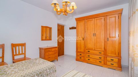Foto 3 de Casa adosada en venda a Las Tinajerías - Juderías, Lucena