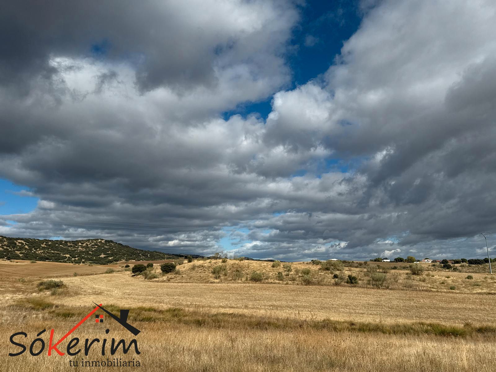 Land for sale in Navalagamella