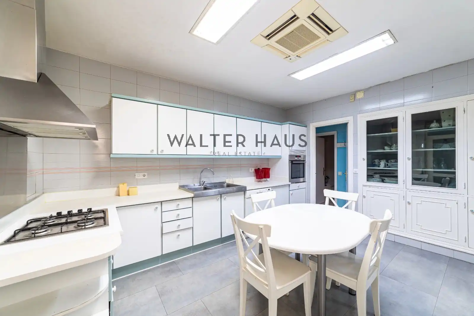 Flat with lift for sale in Calle de Modesto Lafuente, imagen 9