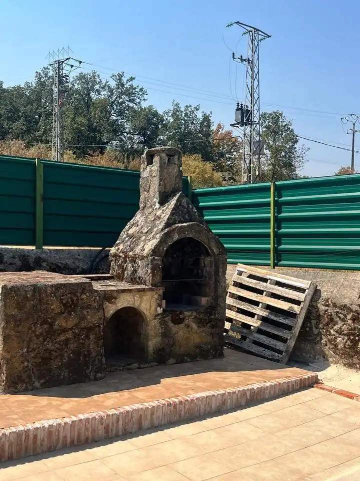 Finca rústica en venta en Cabrero con Jardín privado y Piscina