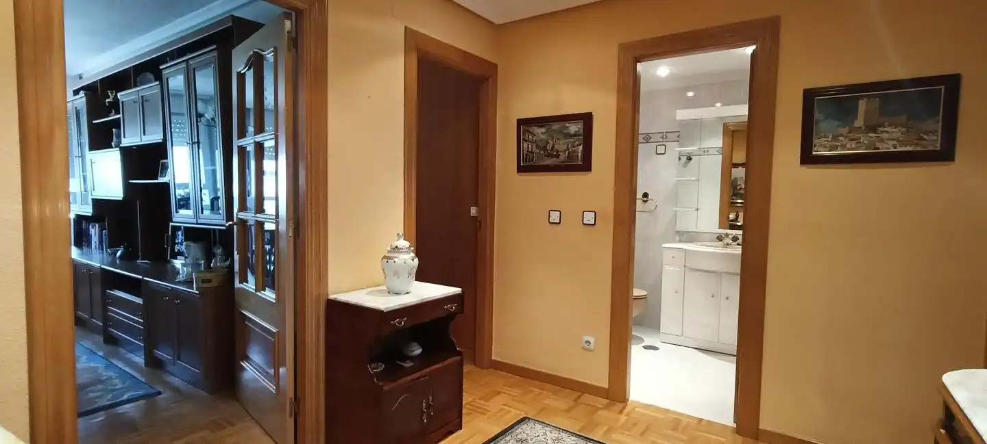 Apartamento en venta en León Capital  con Calefacción, Parquet y Terraza